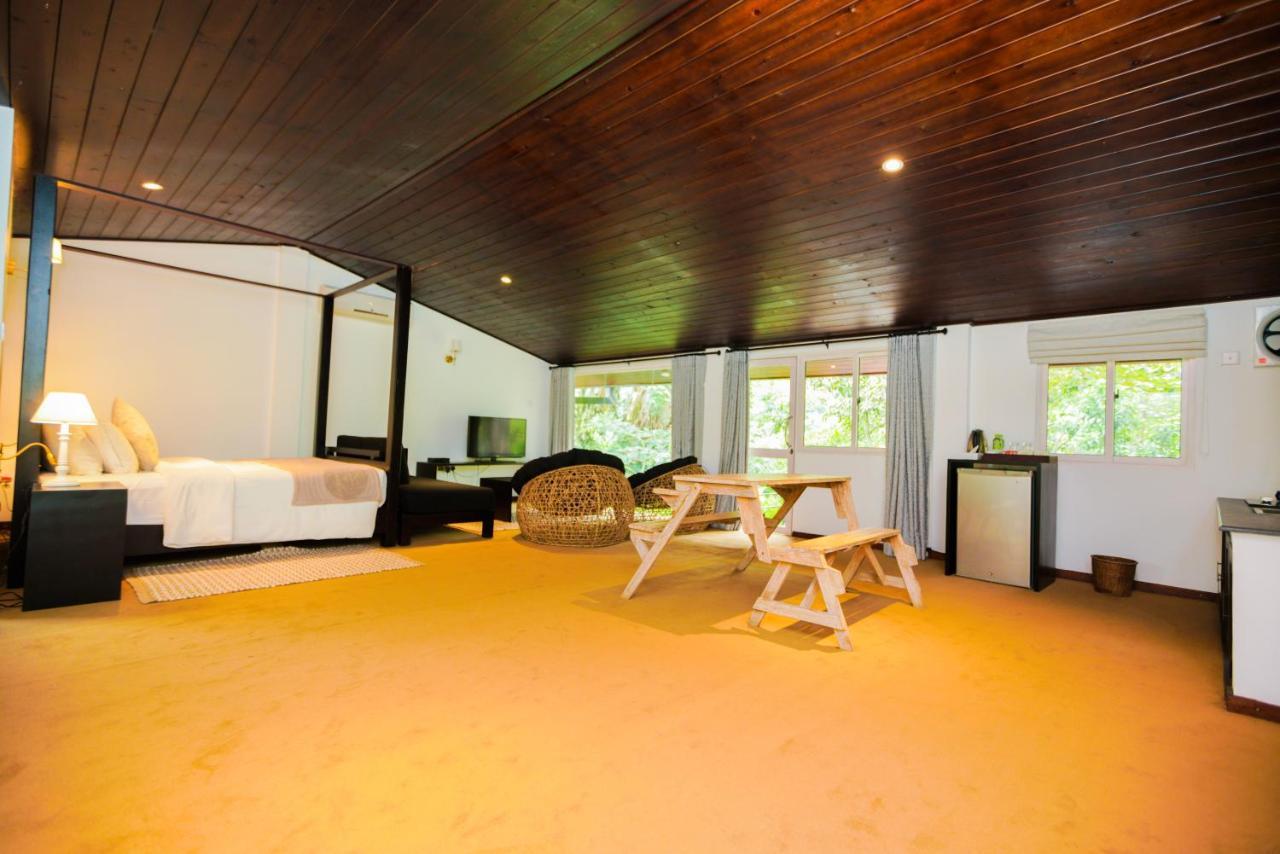 Koslanda Villa Le Maas Tota מראה חיצוני תמונה